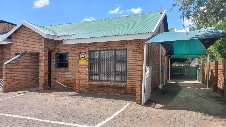 To Let 2 Bedroom Property for Rent in Willows Free State